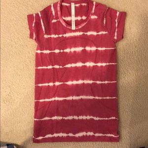 Lululemon short sleeve shirt